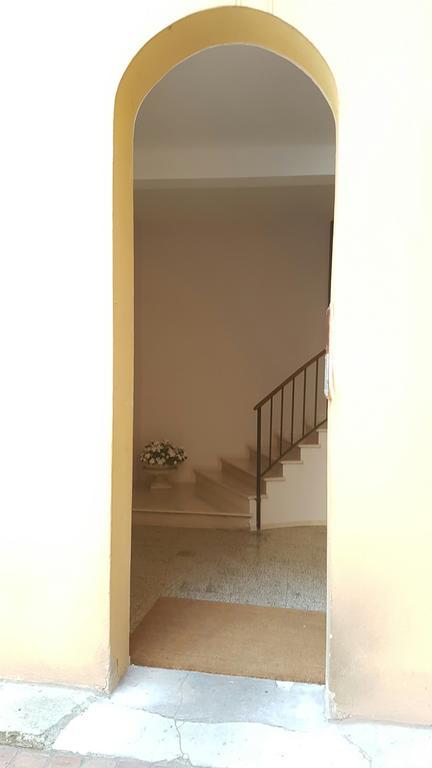 Flatinbo Apartments - Santo Stefano ボローニャ エクステリア 写真