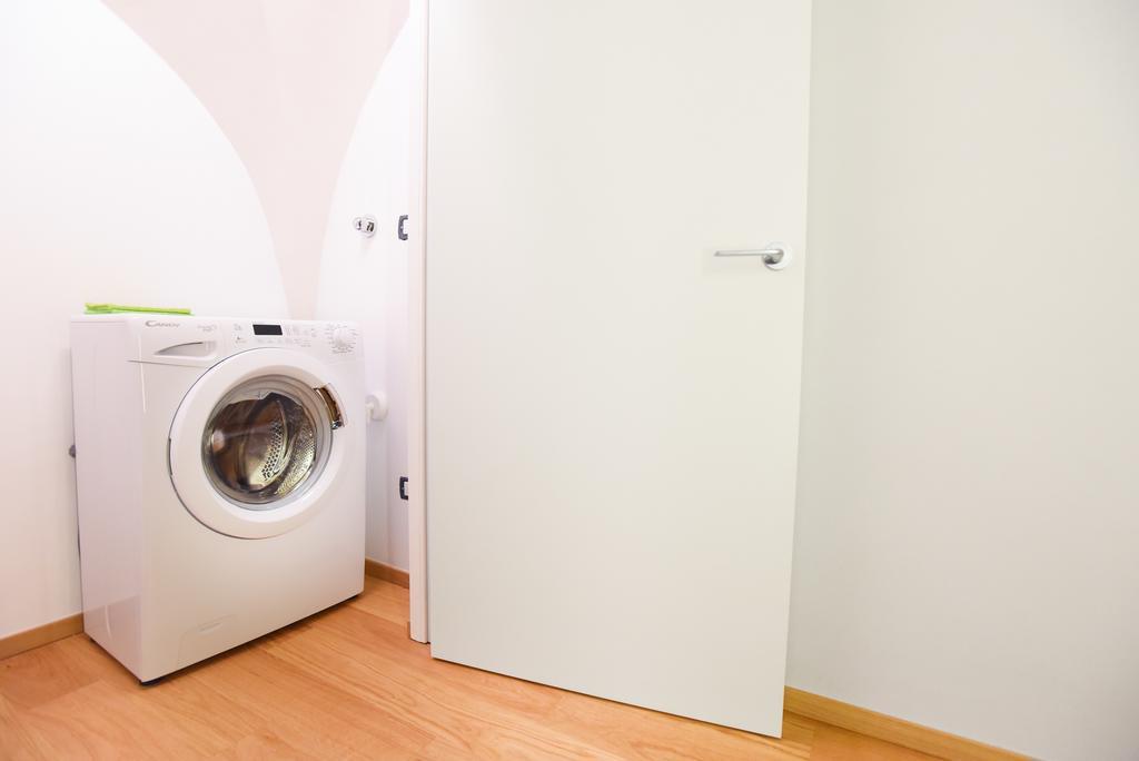 Flatinbo Apartments - Santo Stefano ボローニャ エクステリア 写真