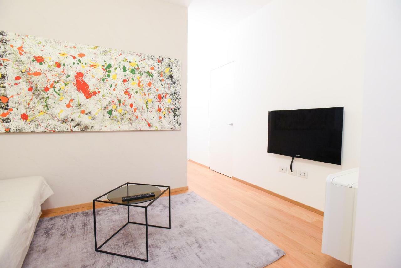 Flatinbo Apartments - Santo Stefano ボローニャ エクステリア 写真