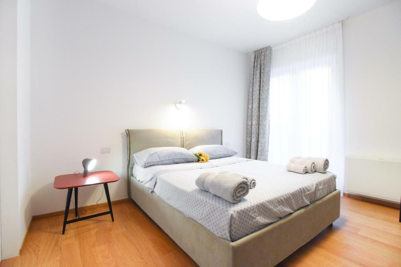 Flatinbo Apartments - Santo Stefano ボローニャ エクステリア 写真